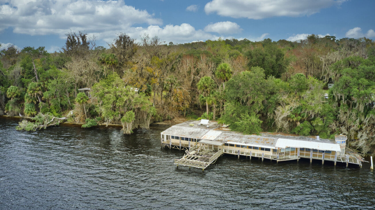 140 Shell Harbour Way, Satsuma, FL 32189