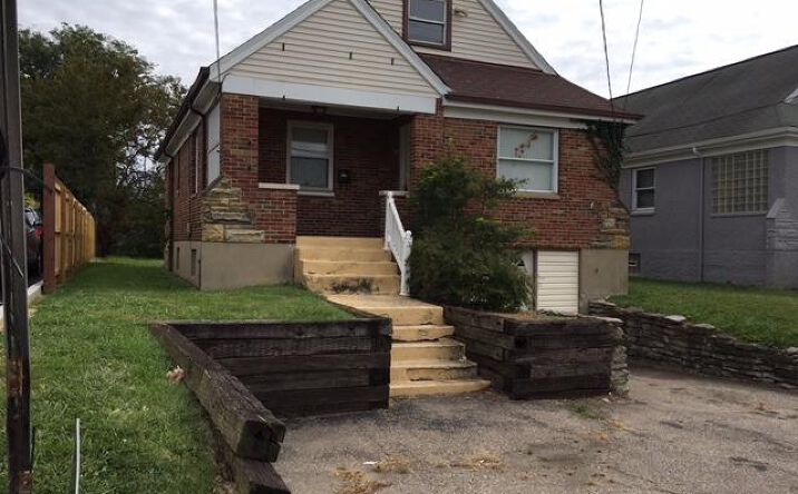 Pictures of Retail, Office property located at 5280 Ridge Ave, Columbia Twp, OH 45213 for sales - image #1