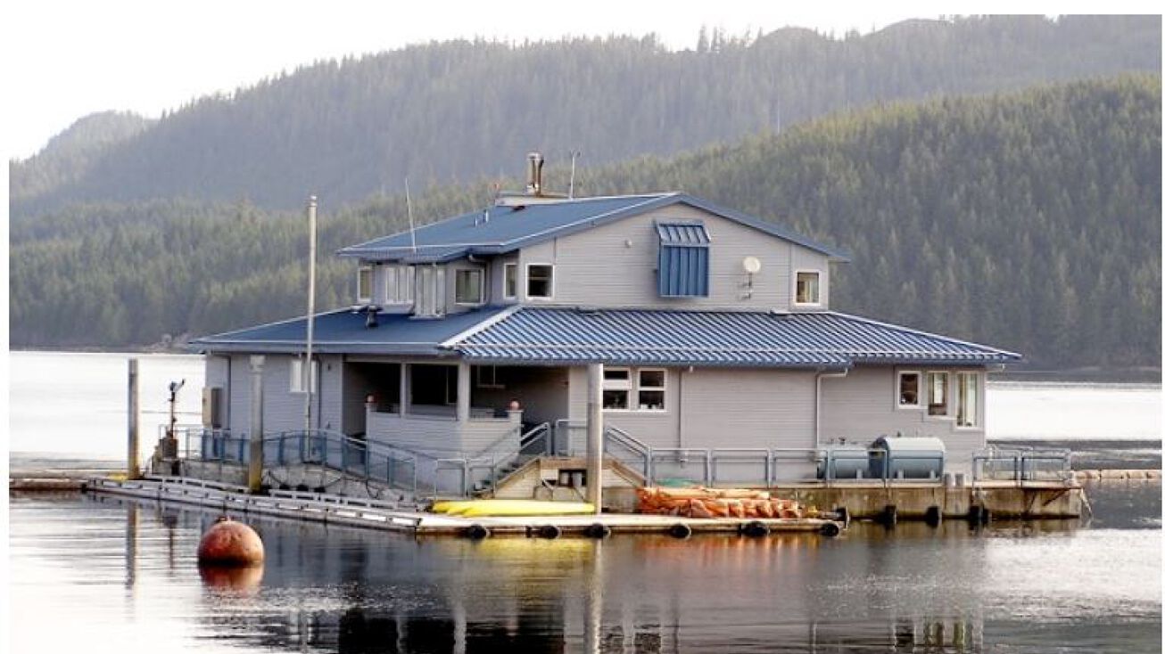 1218 Shoreline Dr, Thorne Bay, AK 99919 Mixed Use Property for Sale