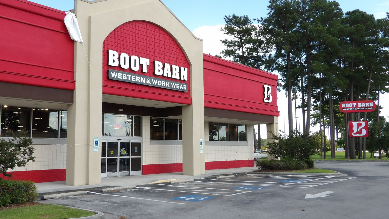 boot barn city base