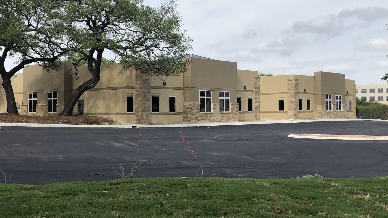 5718 University Heights Blvd, San Antonio, TX 78249 Office Property