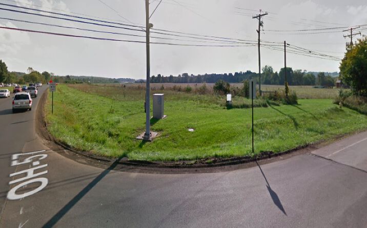 Pictures of Land property located at 801 Seville Rd, Wadsworth, OH 44281 for comps - image #1