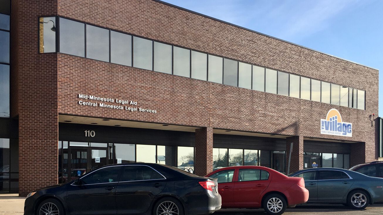 110 6th Ave S, St. Cloud, MN 56301