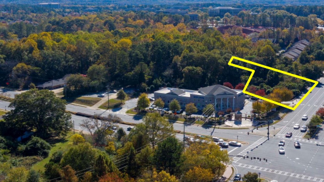 11775 Haynes Bridge Rd, Alpharetta, GA 30009