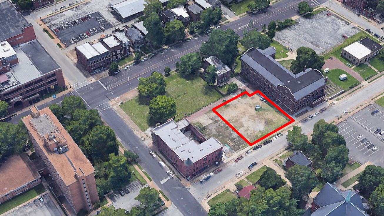 3620 Texas Ave, St Louis, MO 63118