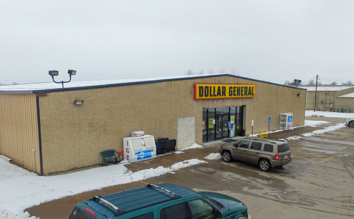 Pictures of Retail property located at 1320 South Business Hwy 61, Bowling Green, MO 63334 for comps - image #1