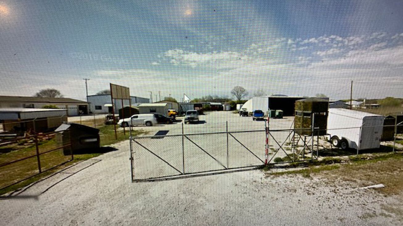 8607 Geronimo Dr, San Antonio, TX 78254