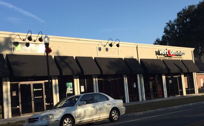 Pictures of Mixed Use, Office, Retail property located at 14520 7th St, Dade City, FL 33523 for sales - image #1