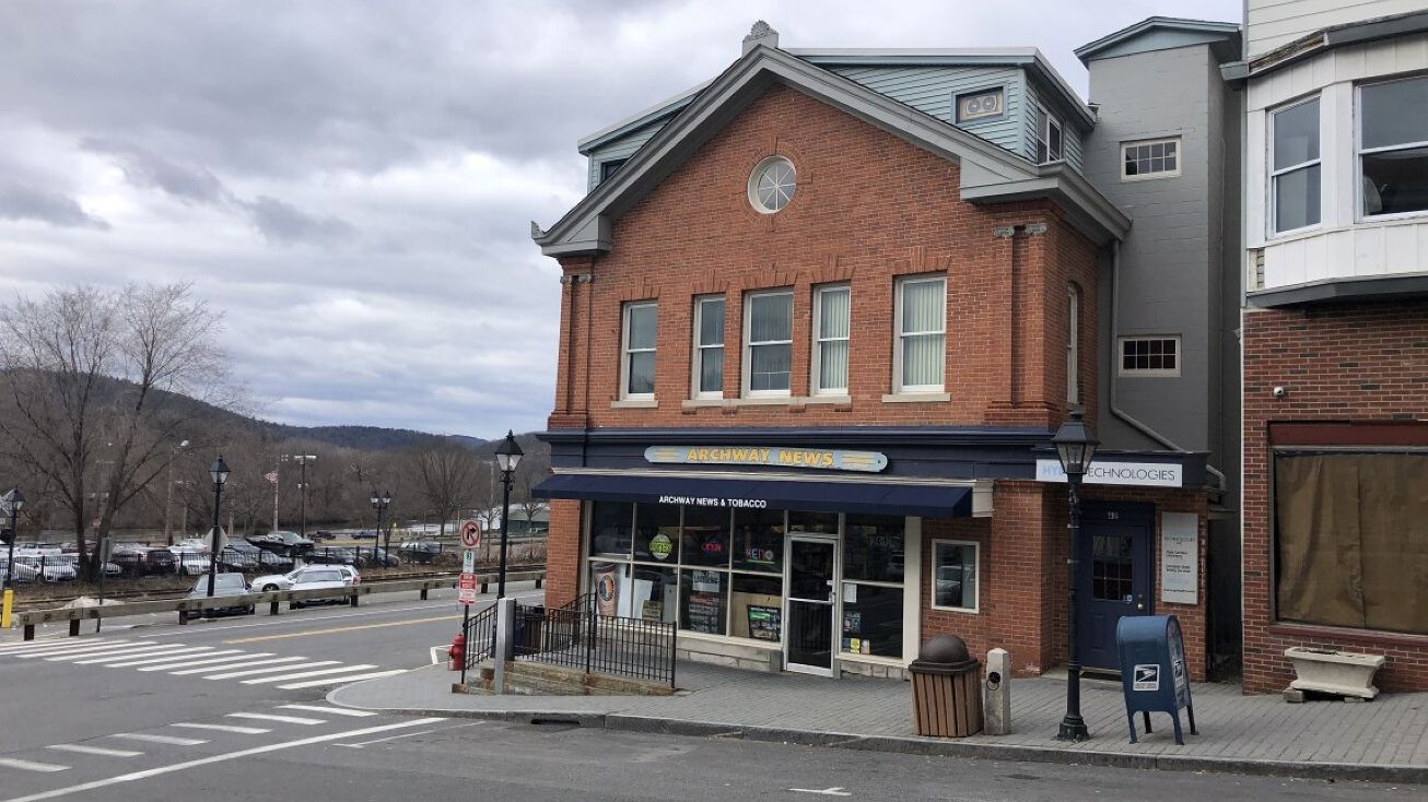 62 Bank Street, New Milford, CT 06776 Mixed Use Property for Sale 62 Bank Street