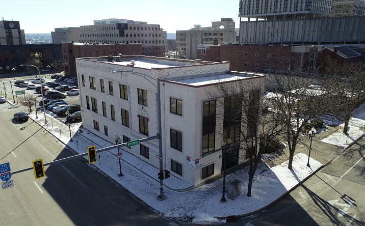Pictures of Office property located at 234 NE Madison Ave, Peoria, IL 61602 for comps - image #1