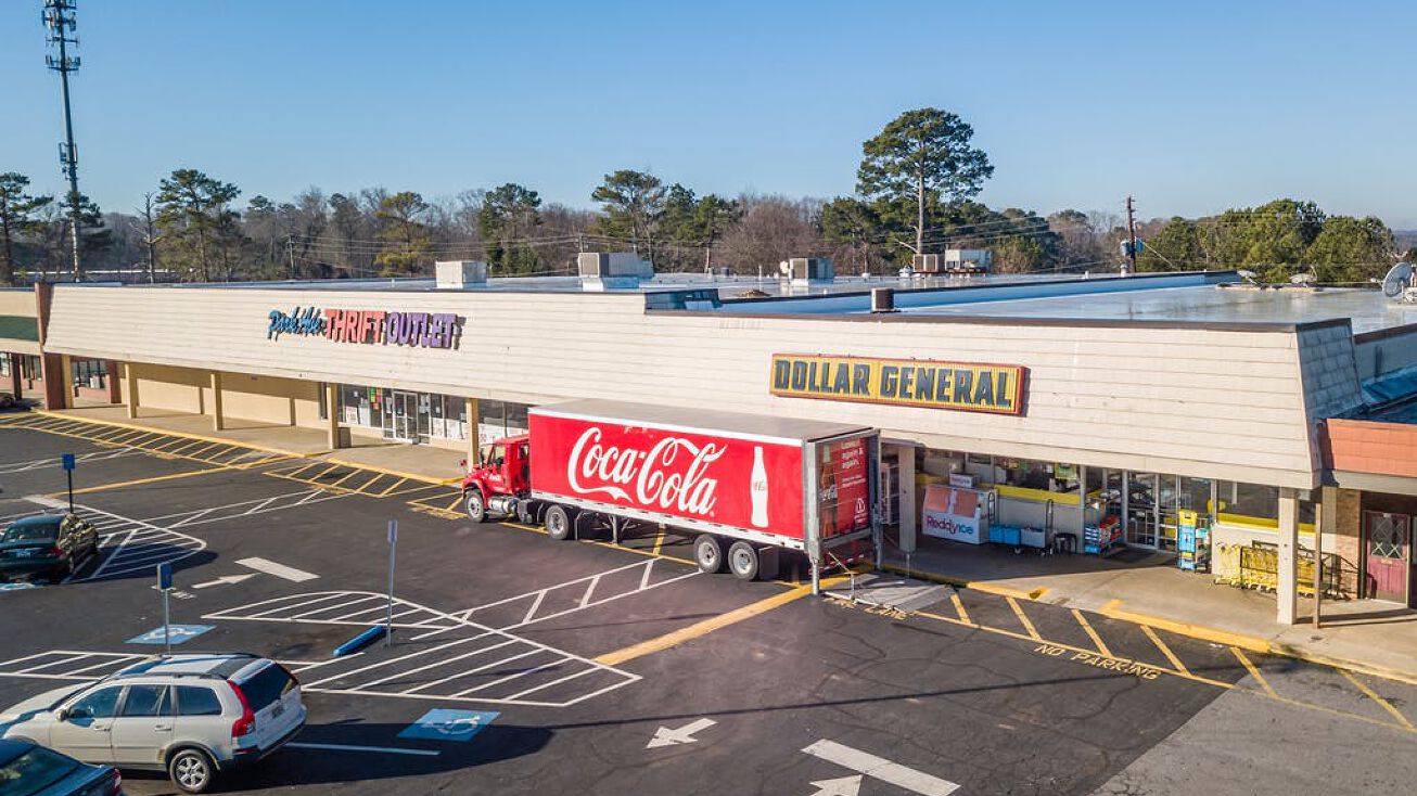 9740 Main St, Woodstock, GA 30188 Retail Property for Sale