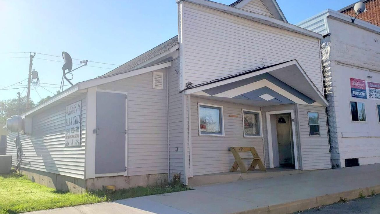 5890 Main St, Gratiot, WI 53541 Retail Property for Sale 5890 Main St