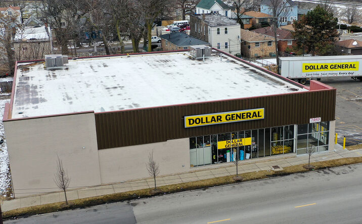 Pictures of Retail property located at 7443 S Racine Ave, Chicago, IL 60636 for comps - image #1
