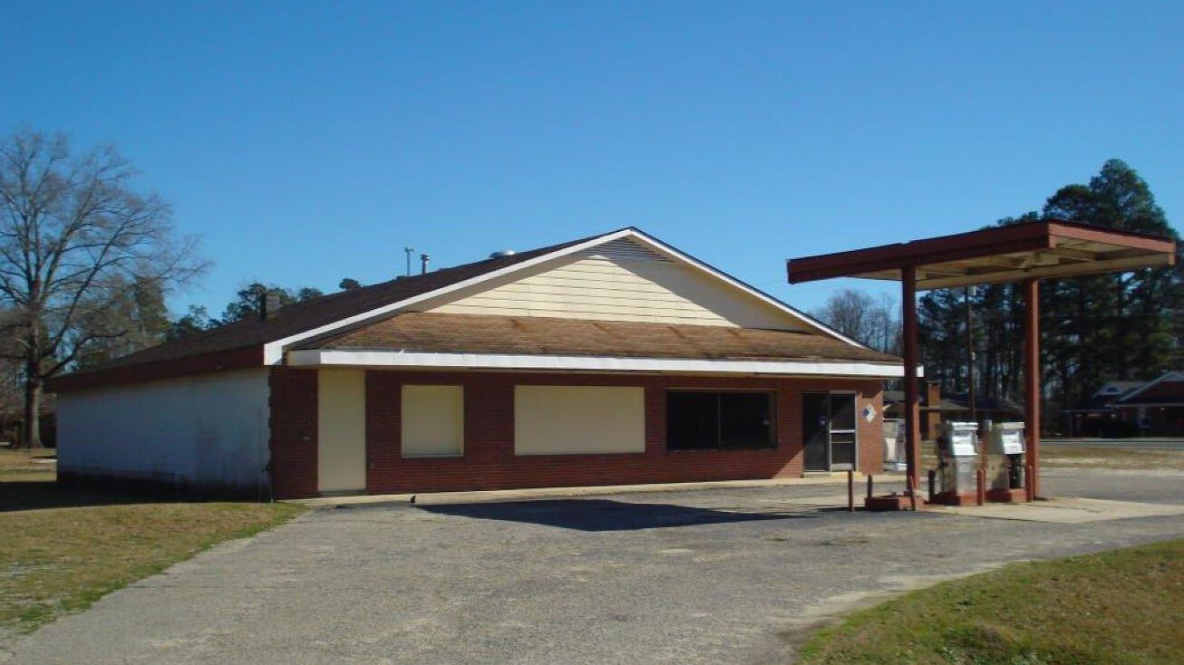 4990 Plainview Hwy, Dunn, NC 28334