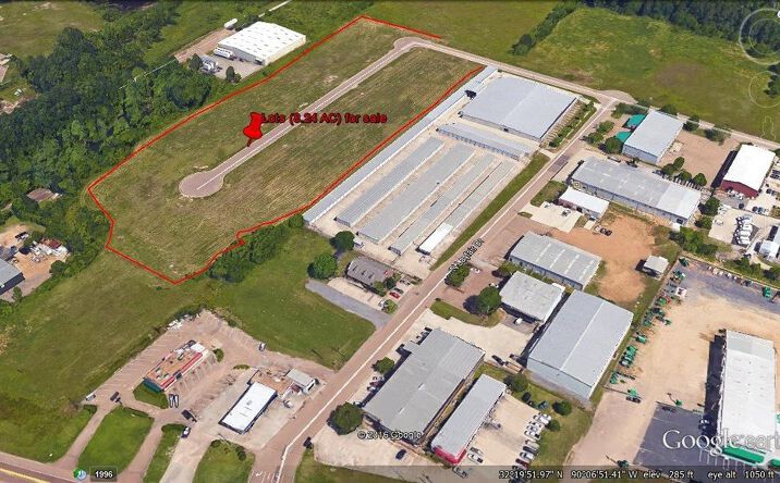 Pictures of Land property located at Cypress Cove & Lakeland Drive, Flowood, MS 39232 for sales - image #1