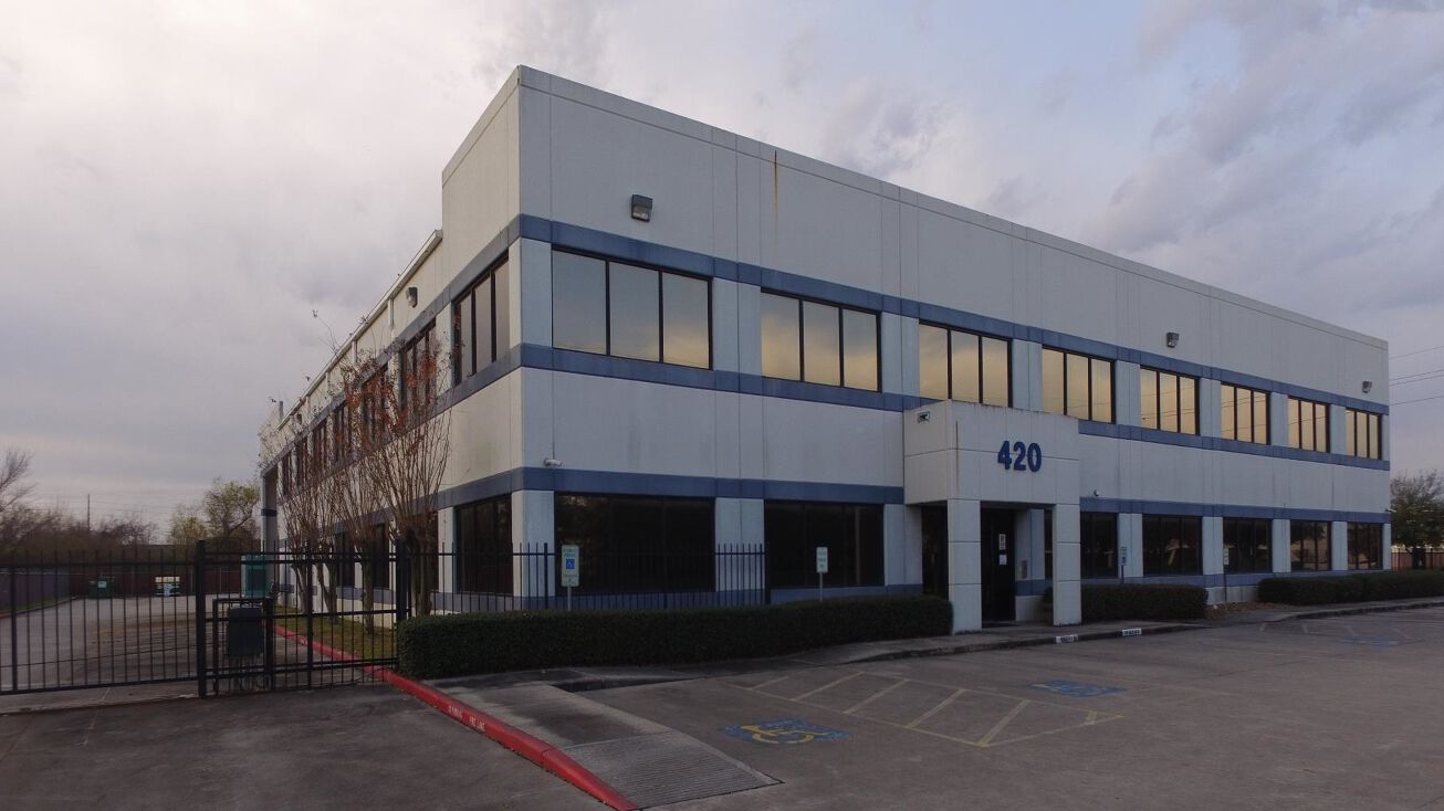 420 Lockhaven Drive, Houston, TX 77073