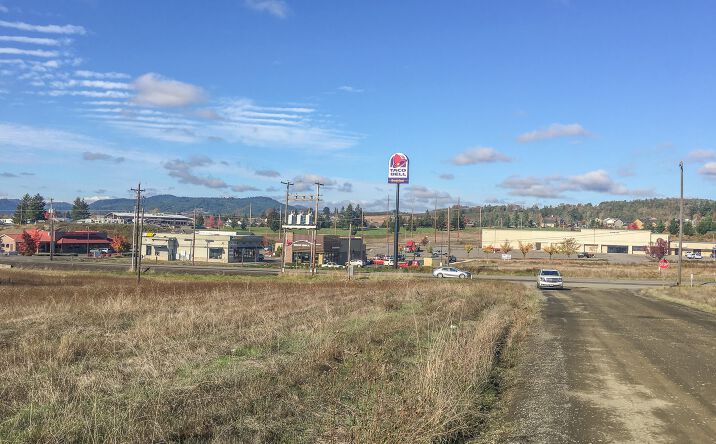 Pictures of Land property located at 1688 W Central Ave, Sutherlin, OR 97479 for sales - image #1