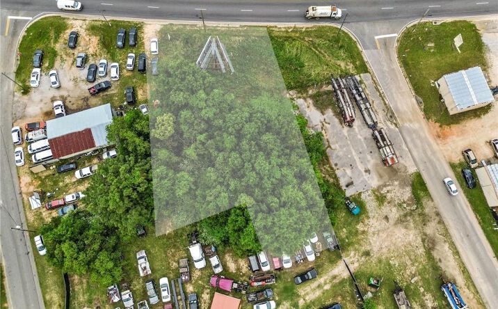 Pictures of Land property located at 0 Moffett Road, Mobile, AL 36618 for sales - image #1