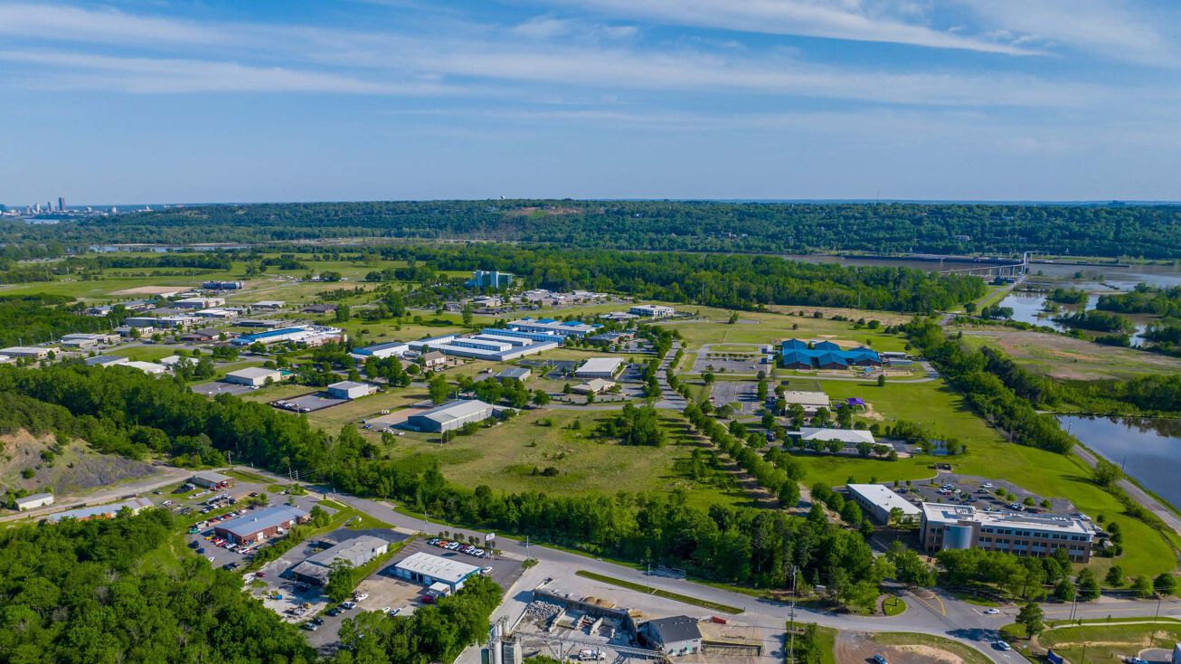 Pictures of Retail, Land property located at Northshore Dr, North Little Rock, AR 72118 for sales - image #1