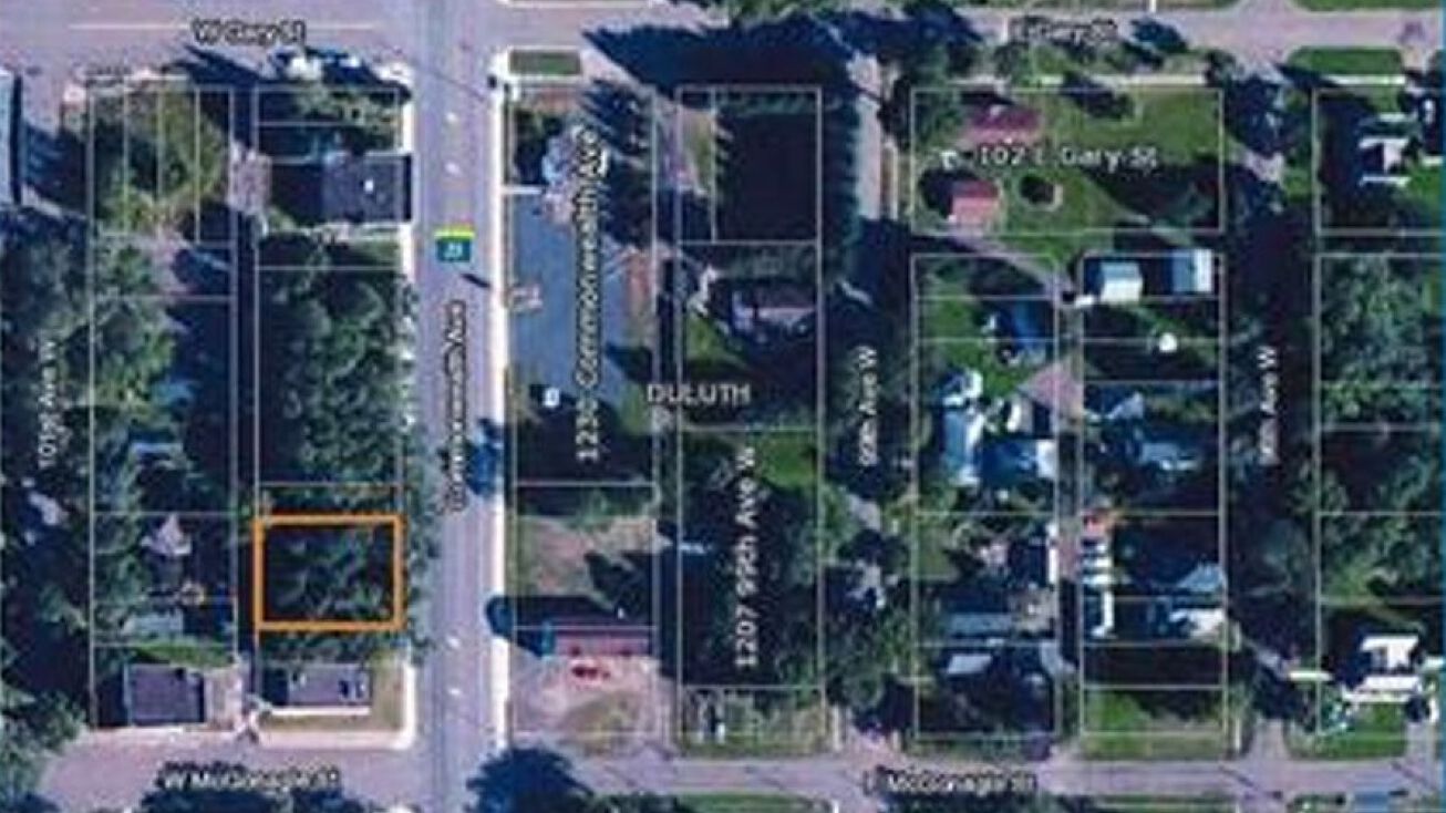 xxxx Commonwealth Ave, Duluth, MN 55803