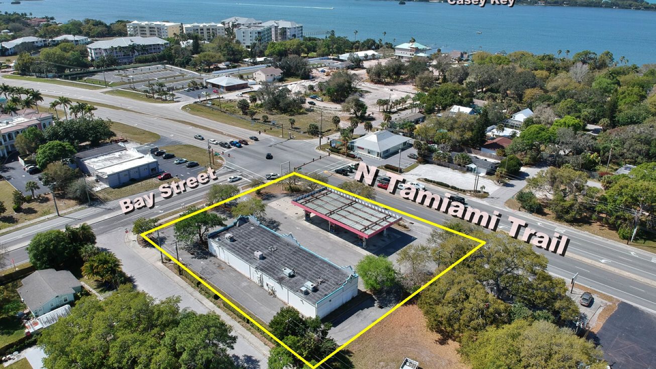 6 N Tamiami Trail, Osprey, FL 34229 Retail Property for Sale Former