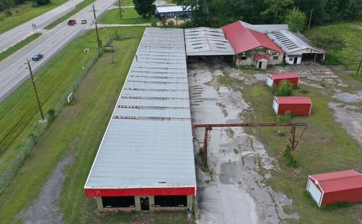 Pictures of Mixed Use property located at 12688 S HIGHWAY 301 S, Hampton, FL 32044 for sales - image #1
