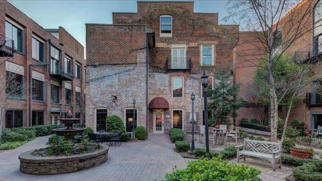 210 N Main St Unit 114, Kernersville, NC 27284