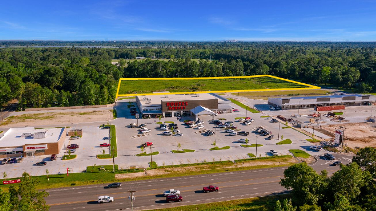 1355 Sam Houston Jones Pkwy, Moss Bluff, LA 70611