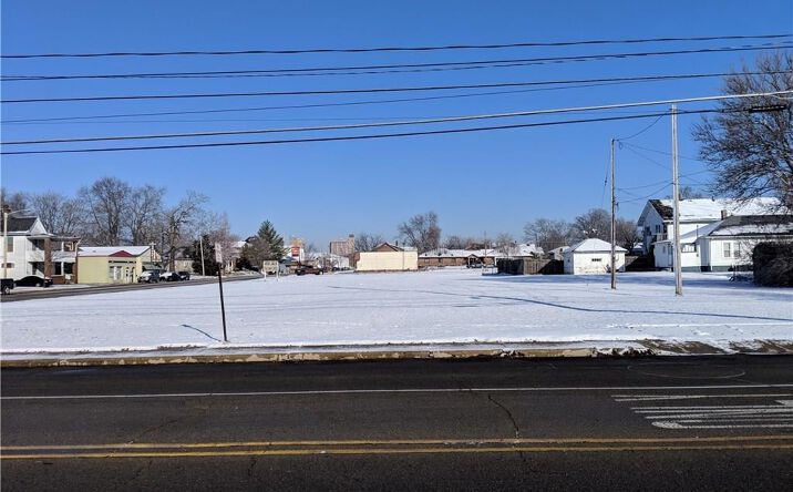 Pictures of Land property located at 1742 Meridian St, Anderson, IN 46016 for sales - image #1