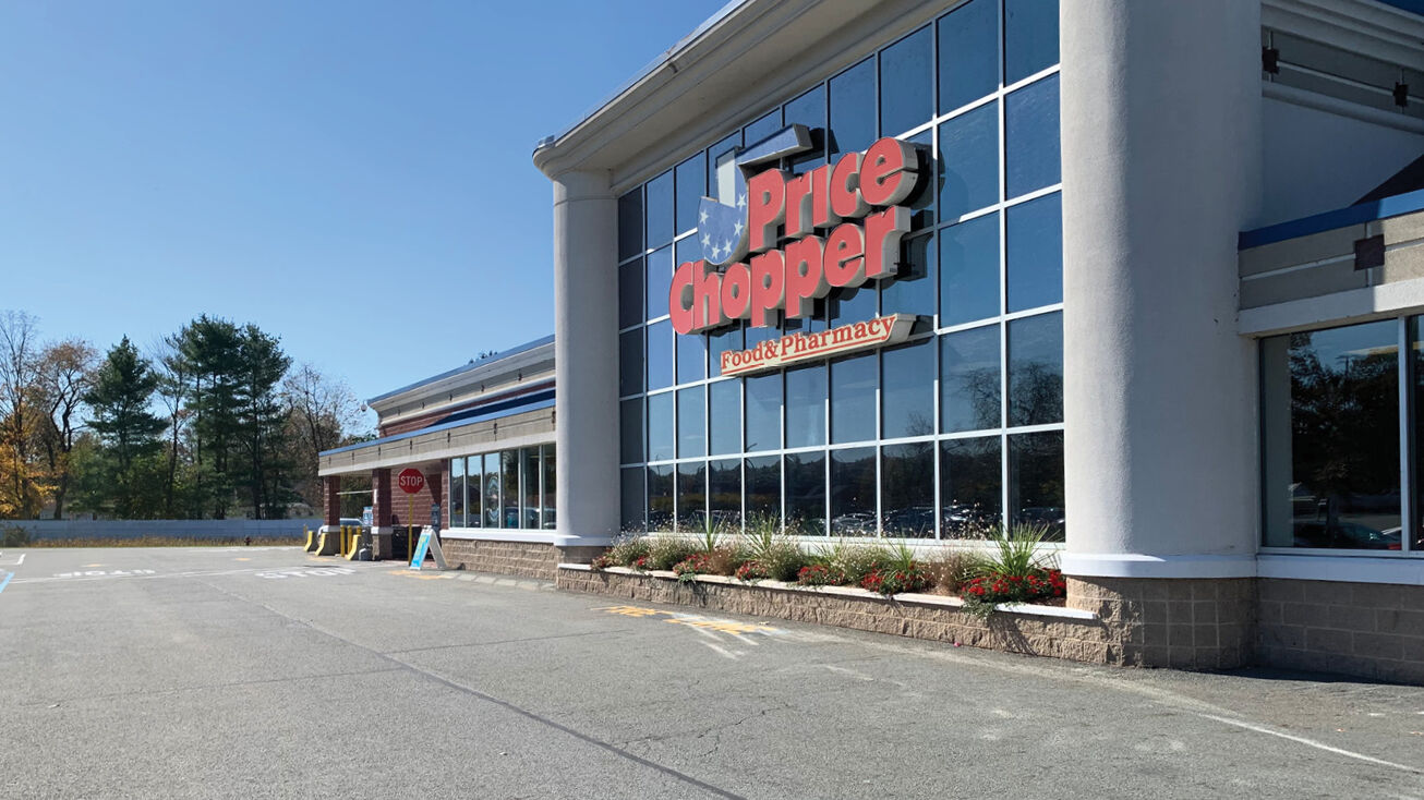 1025 Pennsylvania Ave, Matamoras, PA 18336