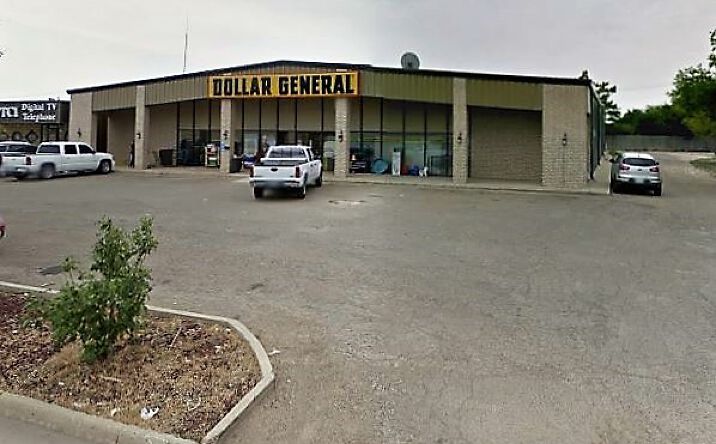 Pictures of Retail property located at 723 W 7th Ave, Spearman, TX 79081 for sales - image #1