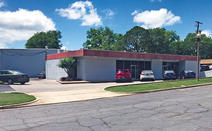 Pictures of Office property located at 608 38th Street, Birmingham, AL 35222 for comps - image #1