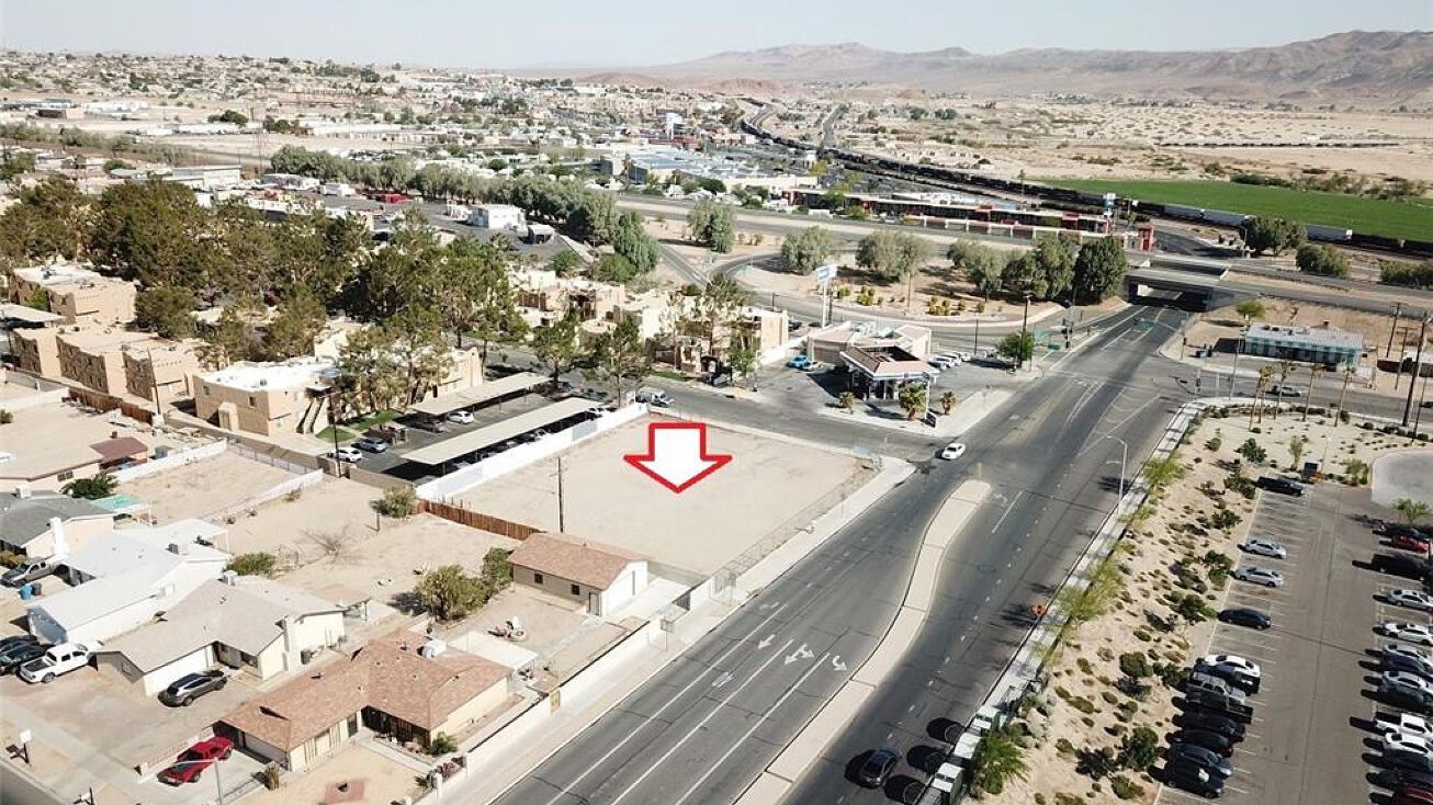 200 Montara Rd, Barstow, CA 92311