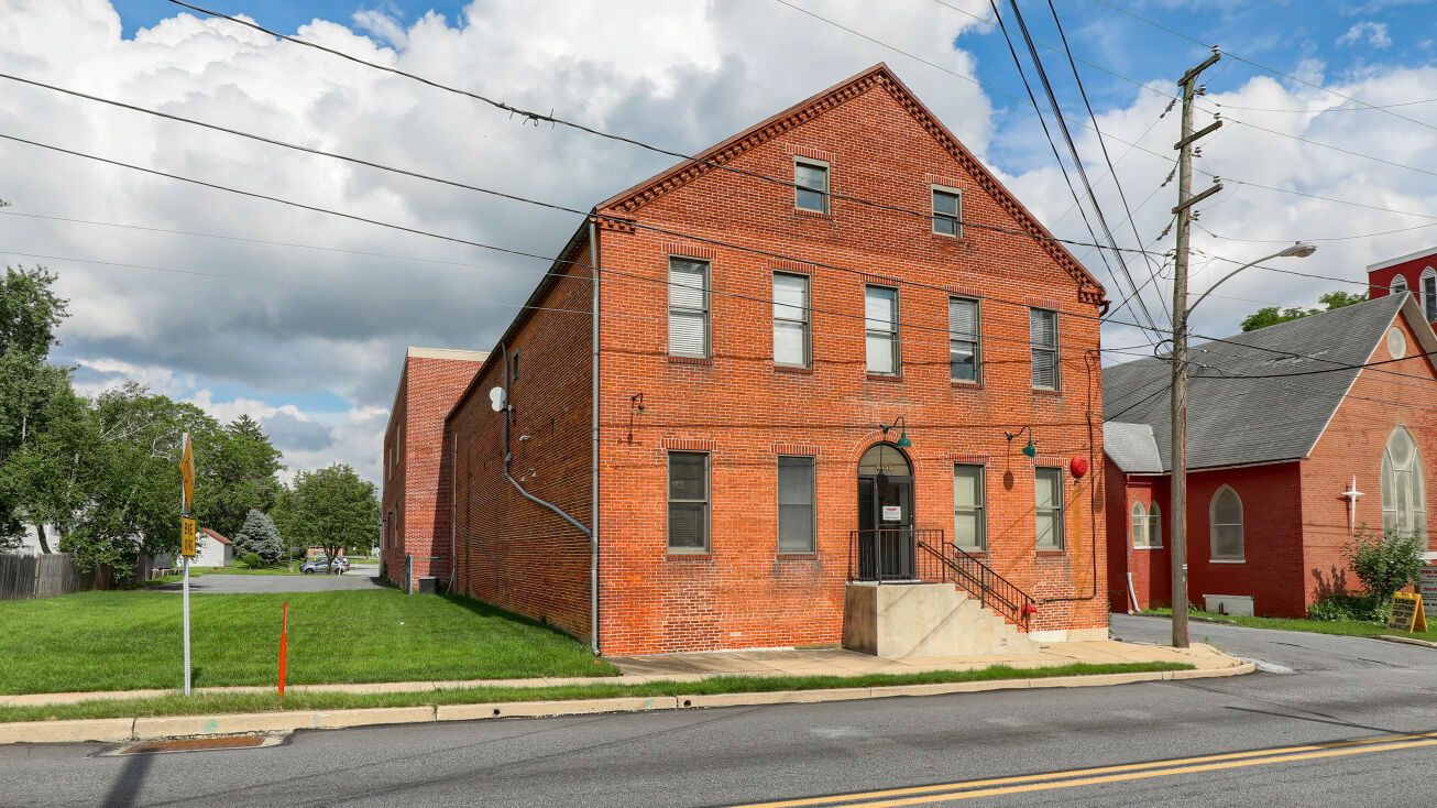 6155 Main St, East Petersburg, PA 17520 Industrial Property for Sale
