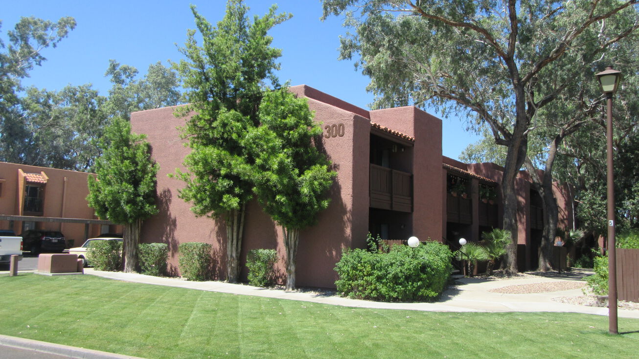 7680 East Broadway Boulevard, Tucson, AZ 85710