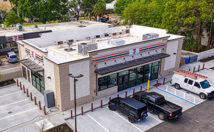Pictures of Retail property located at 3100 54th Ave S, St. Petersburg, FL 33712 for comps - image #1