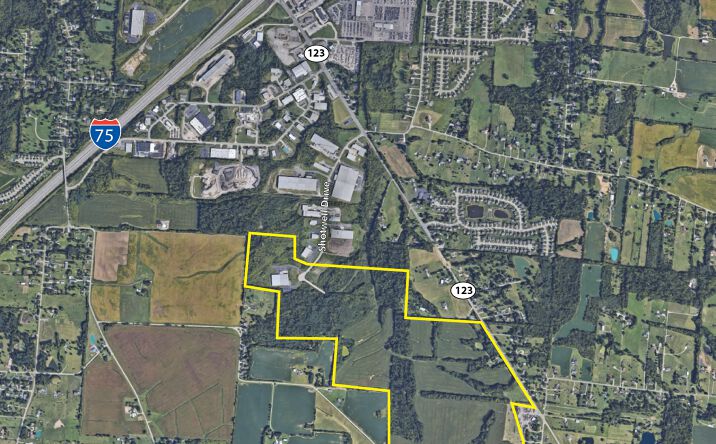Pictures of Land property located at 1 Industrial Drive, Franklin, OH 45005 for sales - image #1