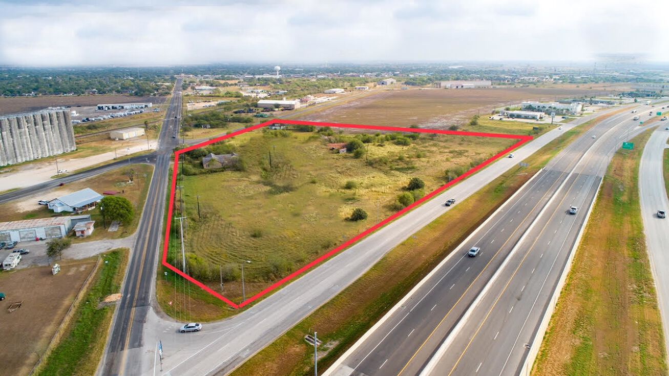 1000 Lincoln Ave, Robstown, TX 78380 - Land for Sale - Robstown RV Resort Development *OZ*