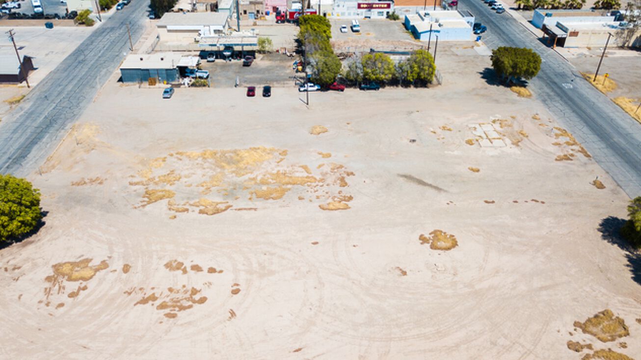 Pictures of Land property located at Cedar Ave, Holtville, CA 92250 for