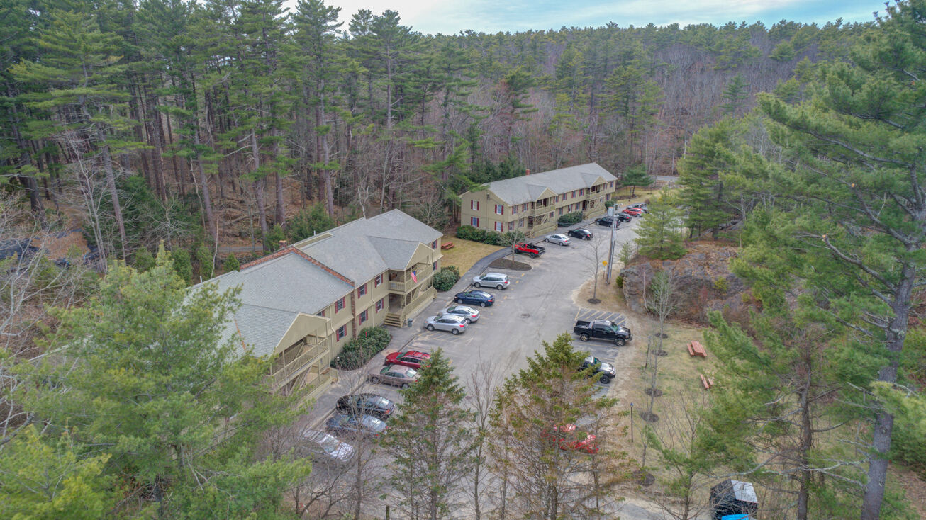 1 Ledgeview Ln, Bath, ME 04530