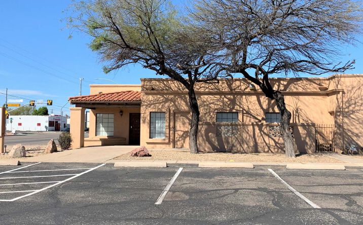 Pictures of Office property located at 302 W. Ajo Way, Tucson, AZ 85713 for comps - image #1