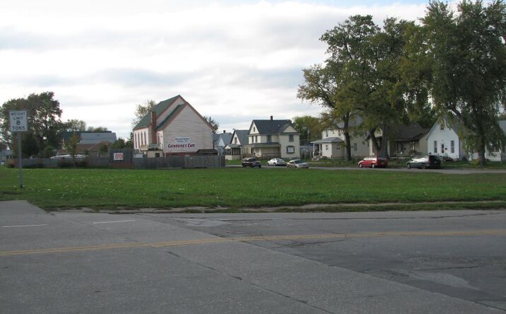 Pictures of Land property located at N 8th St, Council Bluffs, IA 51501 for sales - image #1
