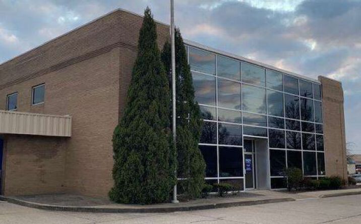 Pictures of Mixed Use, Office property located at 2600 Zion Rd, Henderson, KY 42420 for sales - image #1