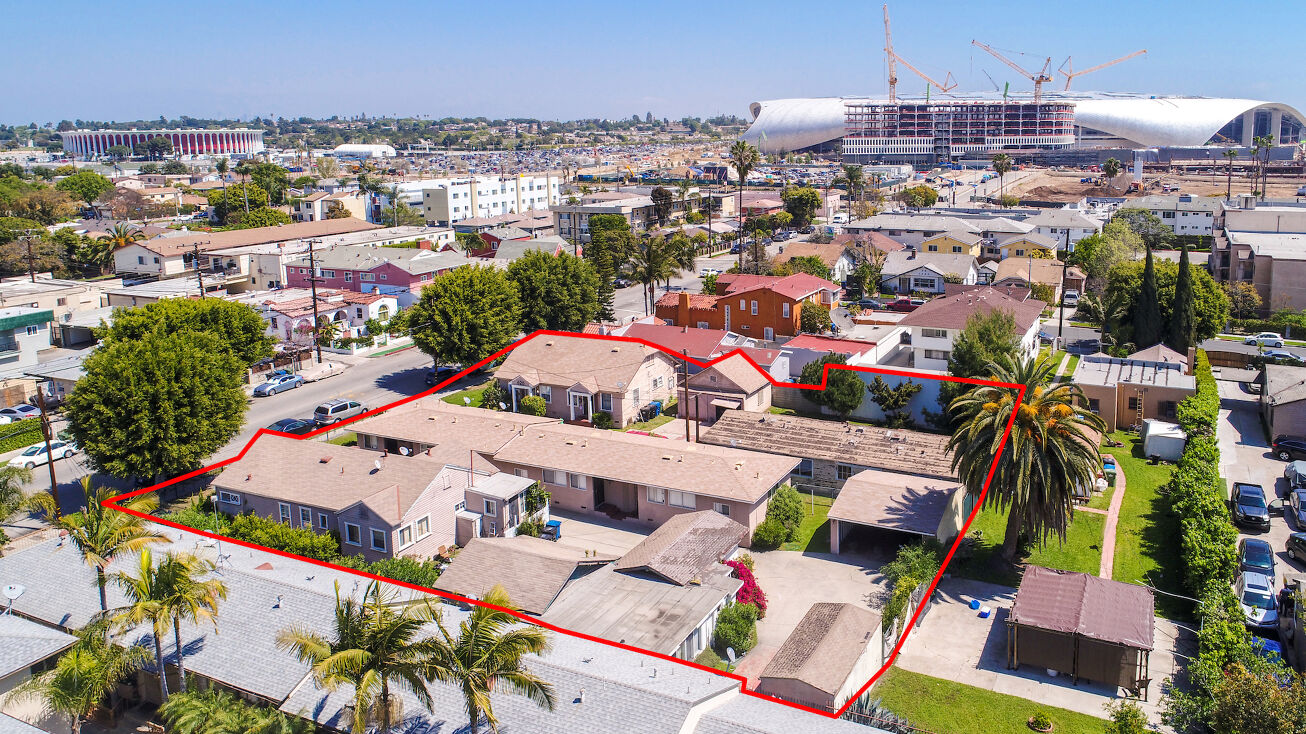 624 E Arbor Vitae St, Inglewood, CA 90301 Multifamily Property for Sale