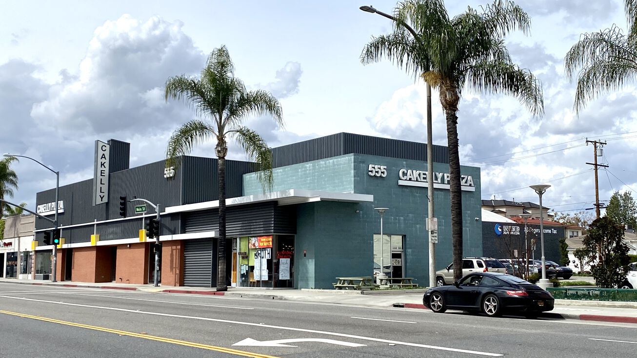 555 W Main St, Alhambra, CA 91801