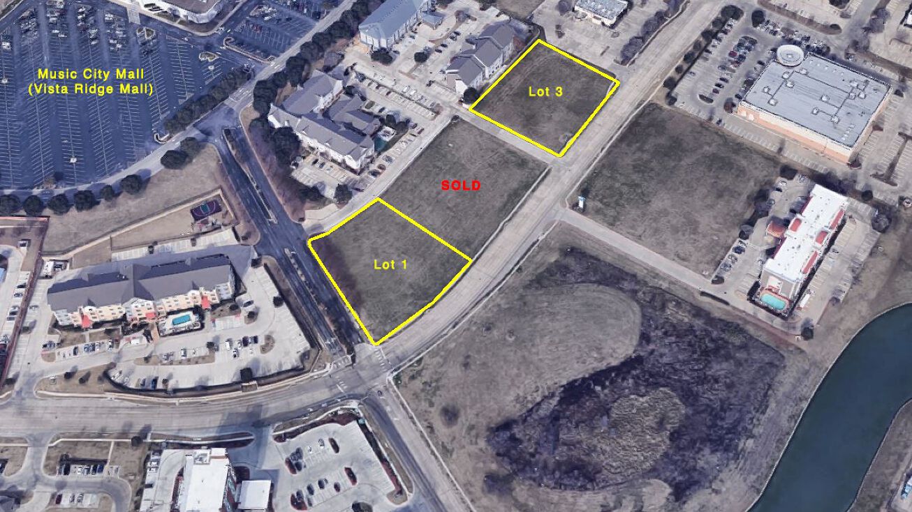 E Vista Ridge Mall Dr, Lewisville, TX 75067