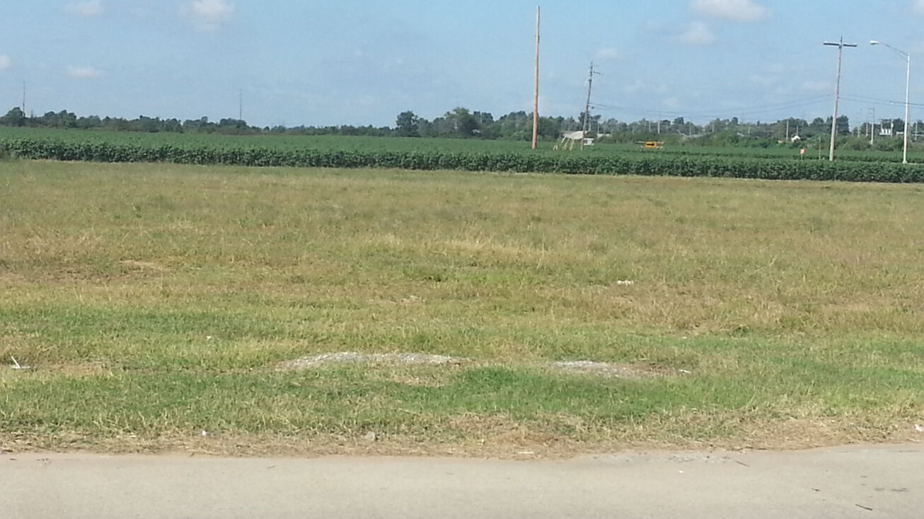 1201 Lawrence, Sikeston, MO 63801