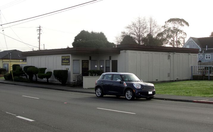 Pictures of Office property located at 1118 6th St, Eureka, CA 95501 for comps - image #1