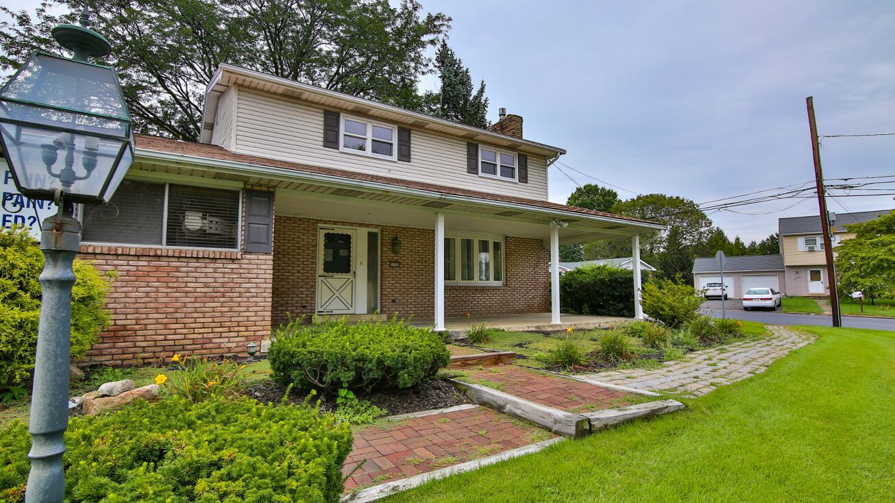 1220 Illick's Mill Rd, Bethlehem, PA 18017 Mixed Use Property for