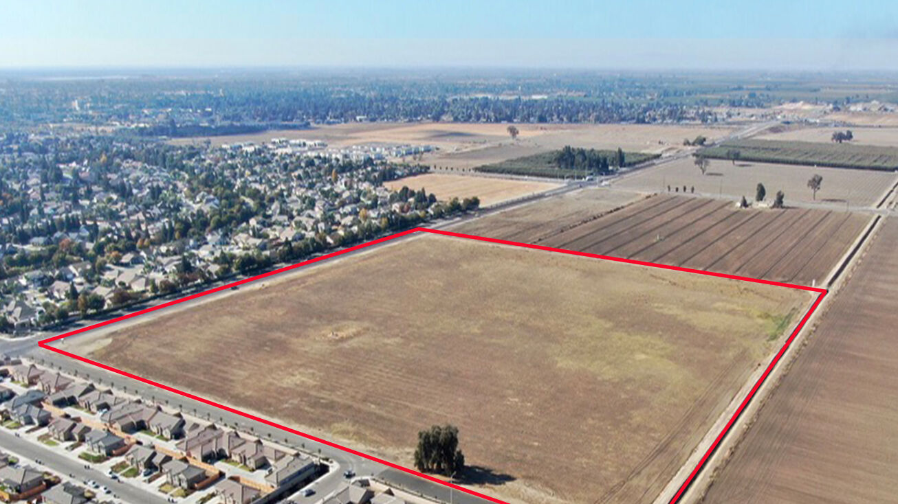 2138 Ave 248, Tulare, CA 93274